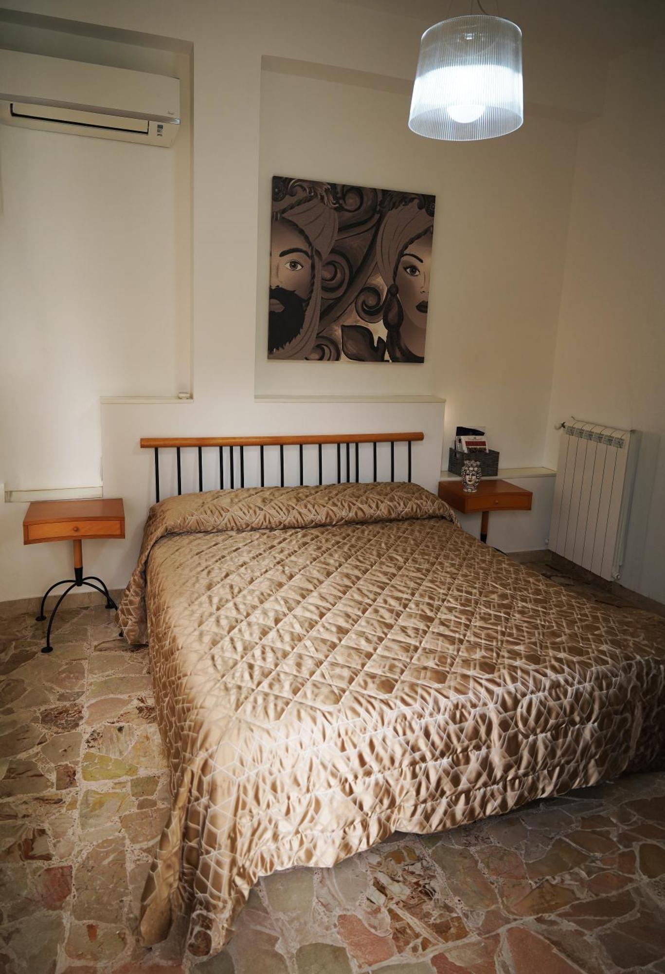 Finestra Sui Ponti Bed & Breakfast Рагуза Екстериор снимка